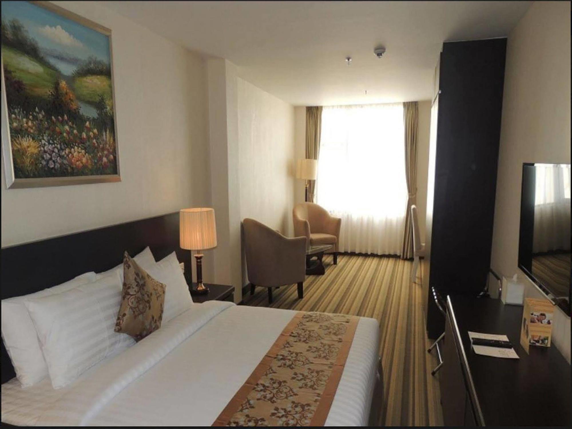 Hotel Esperado View Yangon