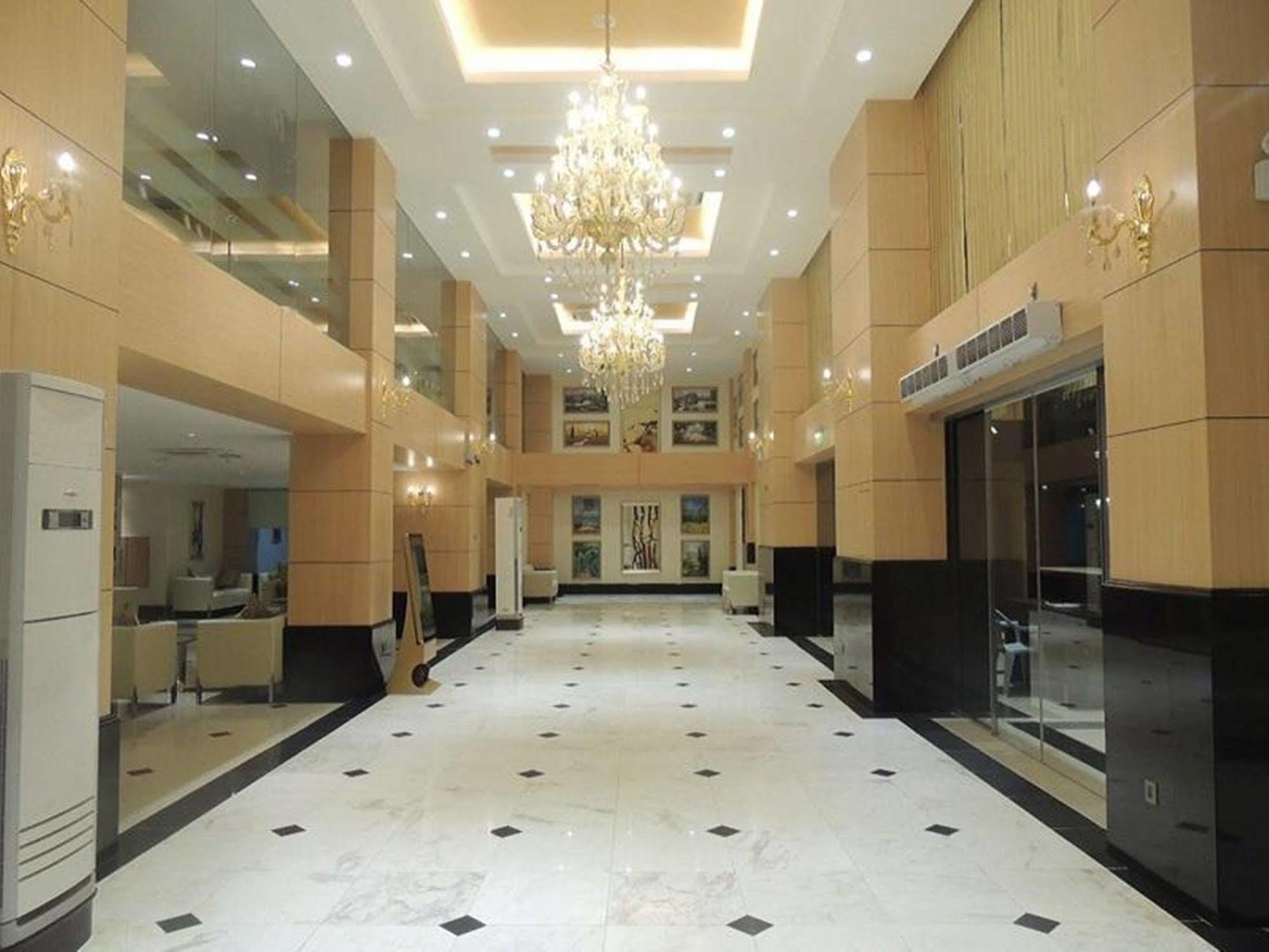 Hotel Esperado View Yangon